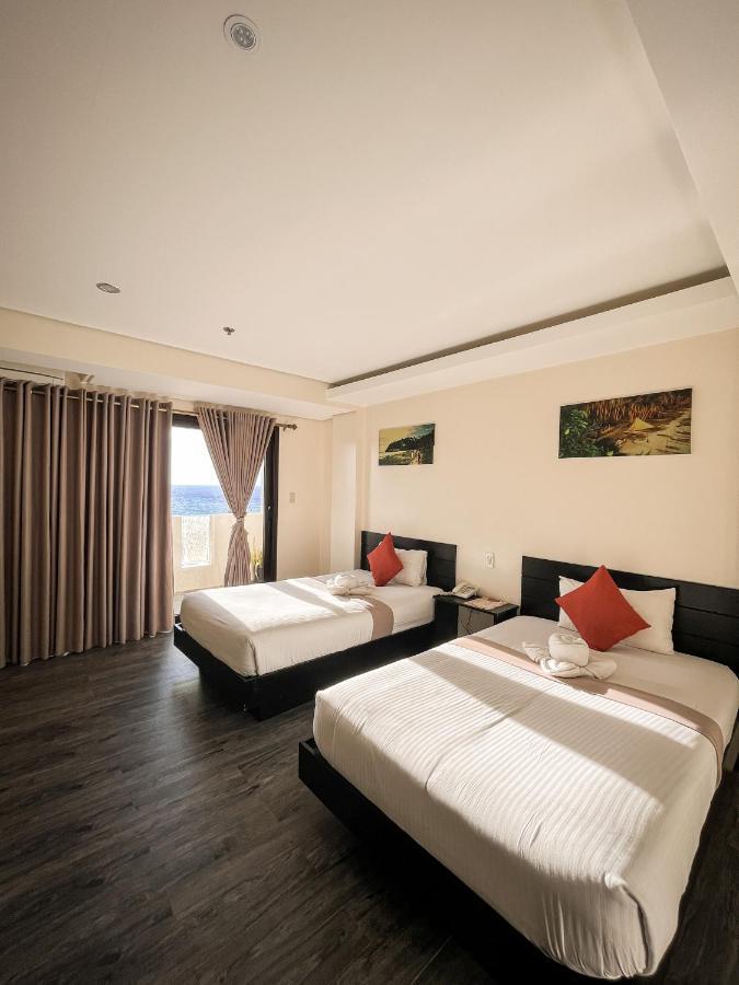 Navarro Hotel Caticlan Zewnętrze zdjęcie