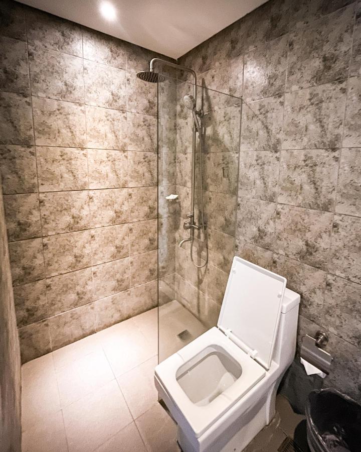 Navarro Hotel Caticlan Zewnętrze zdjęcie
